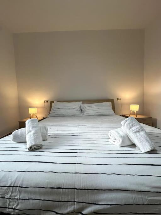 Comfy Apartment In Lecco 2 Ngoại thất bức ảnh